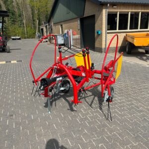 Overjarig nieuwe 2,6 Mtr. cirkelschudder / hark