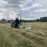 MW machines zijgedragen zwadmaaiers / cyclomaaiers - Image 7